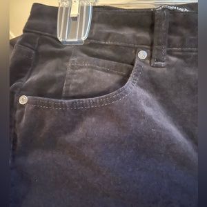 NWOT Women’s Petite! Talbots Black corduroy straight legs.